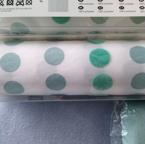 20"x20" aqua accent pillow covers & textured polka dot accent curtain panels - Picture 5 of 7